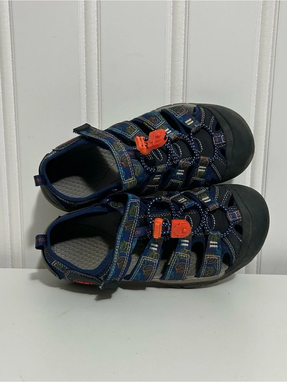 Keen Newport Kids Navy Blue Sandals with Orange Accents Smokey the bear
